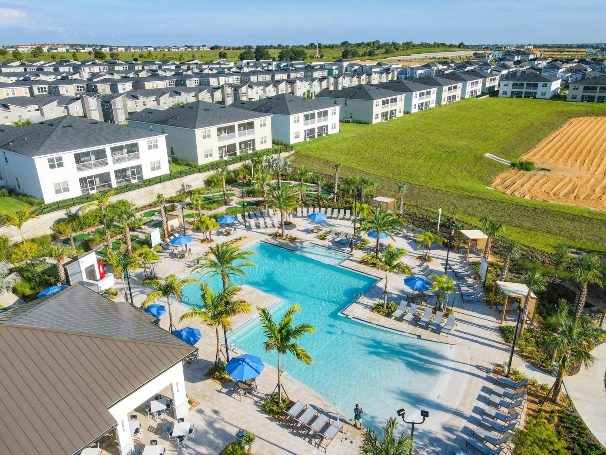 Luxury Thematic 4br With Waterpark & Private Pool