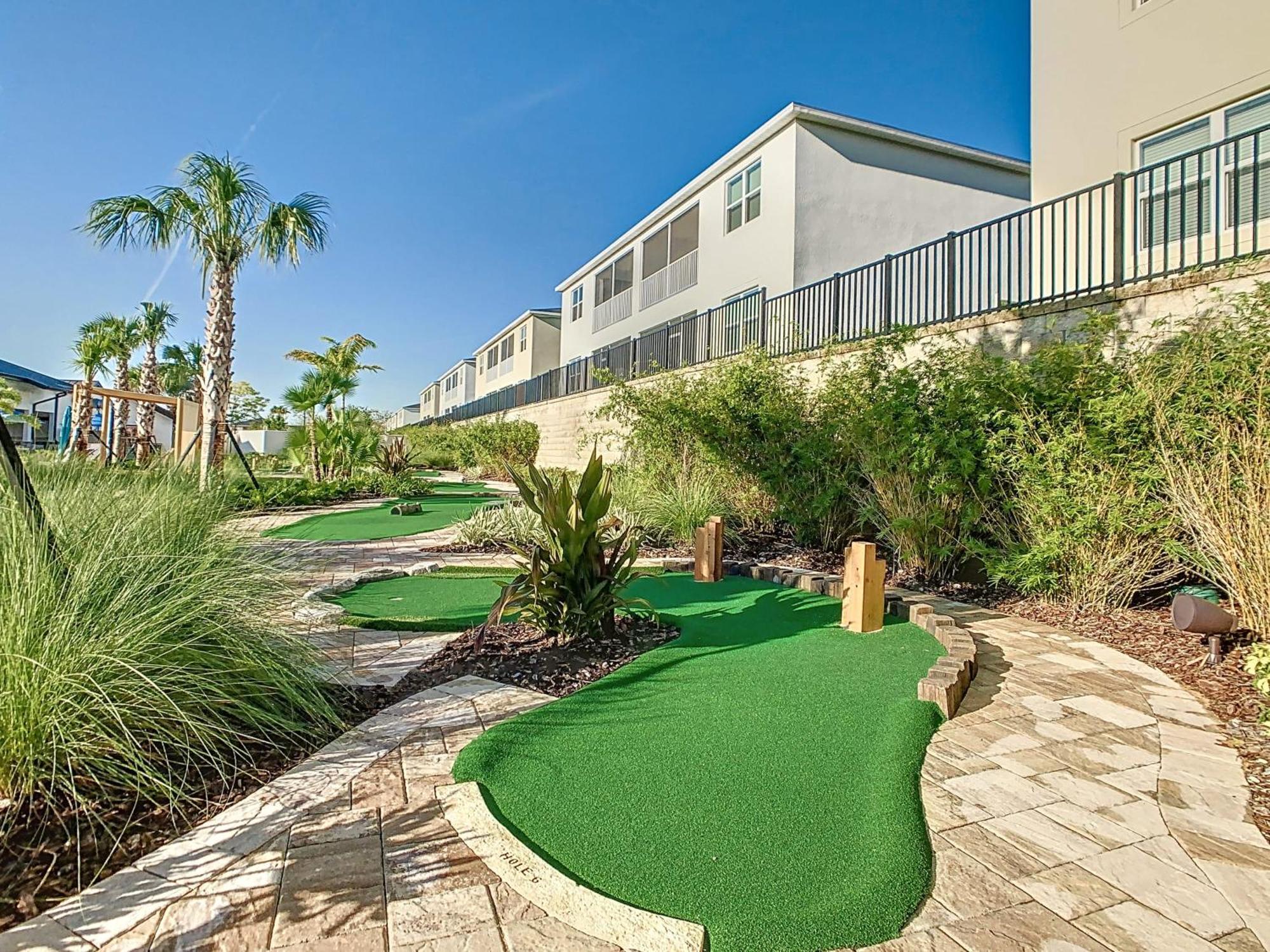 Luxury Thematic 4br With Waterpark & Private Pool