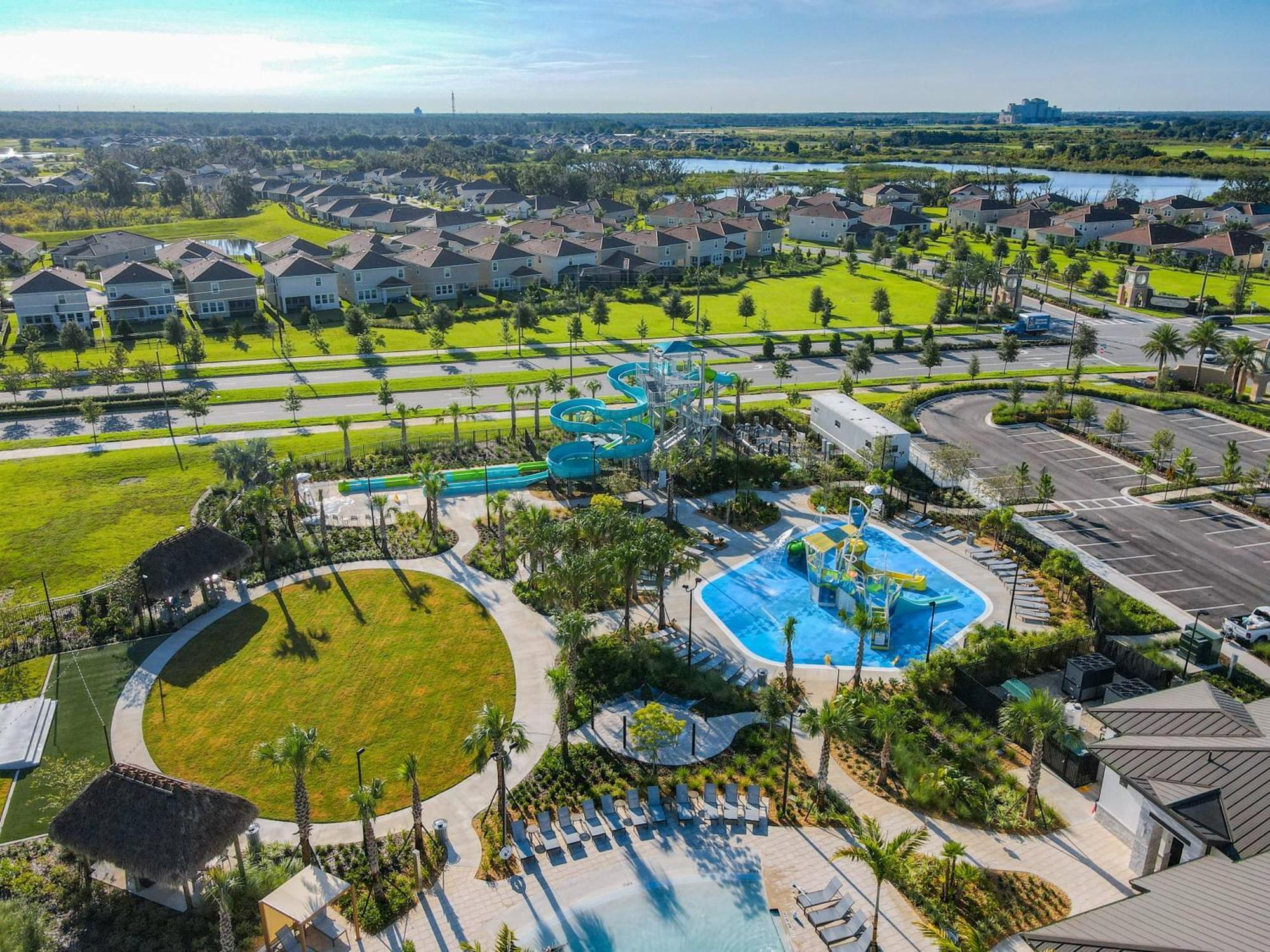 Luxury Thematic 4br With Waterpark & Private Pool Holiday home